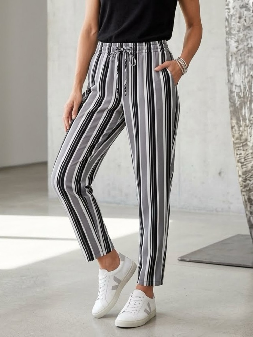 Rue21 Striped Pull-On Pants Size Large